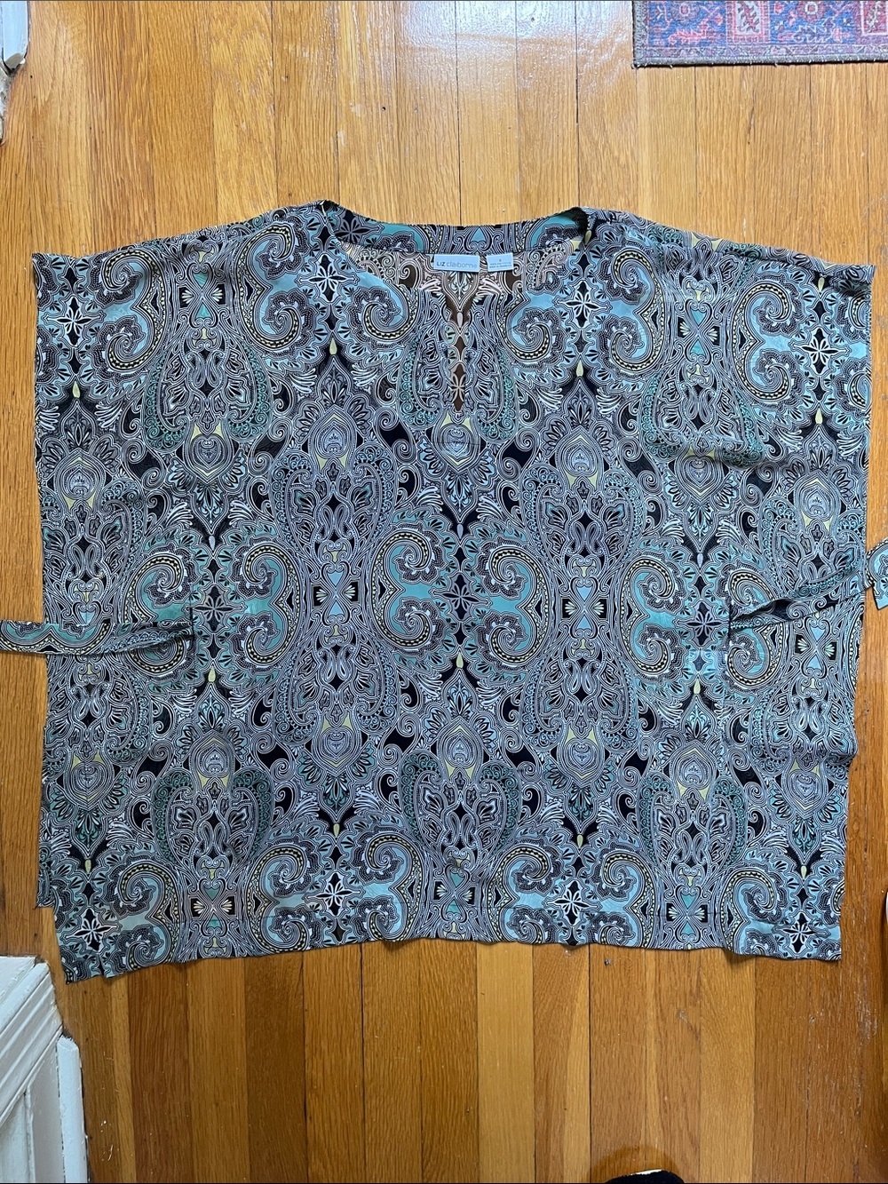 Sheer Overlay Flowy Paisley Caftan Style Top with Sash Belt and Liner Tank - Picture 7 of 13